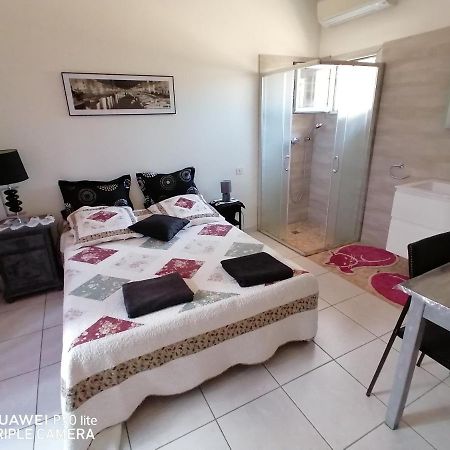 Grande Chambre Dans Villa Proche De La Plage Sète Esterno foto
