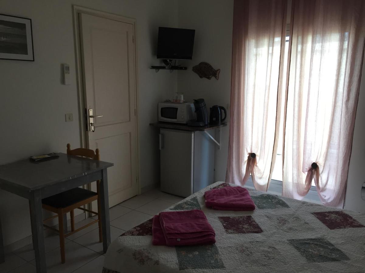 Grande Chambre Dans Villa Proche De La Plage Sète Esterno foto